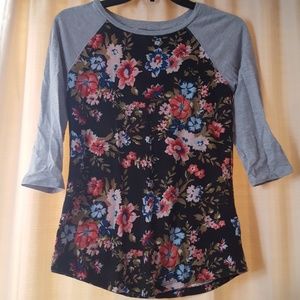 Floral top